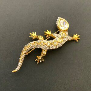 Swarovski Crystal Gecko Lizard Brooch Gold-Tone Jewelry Sparkly Rhinestones